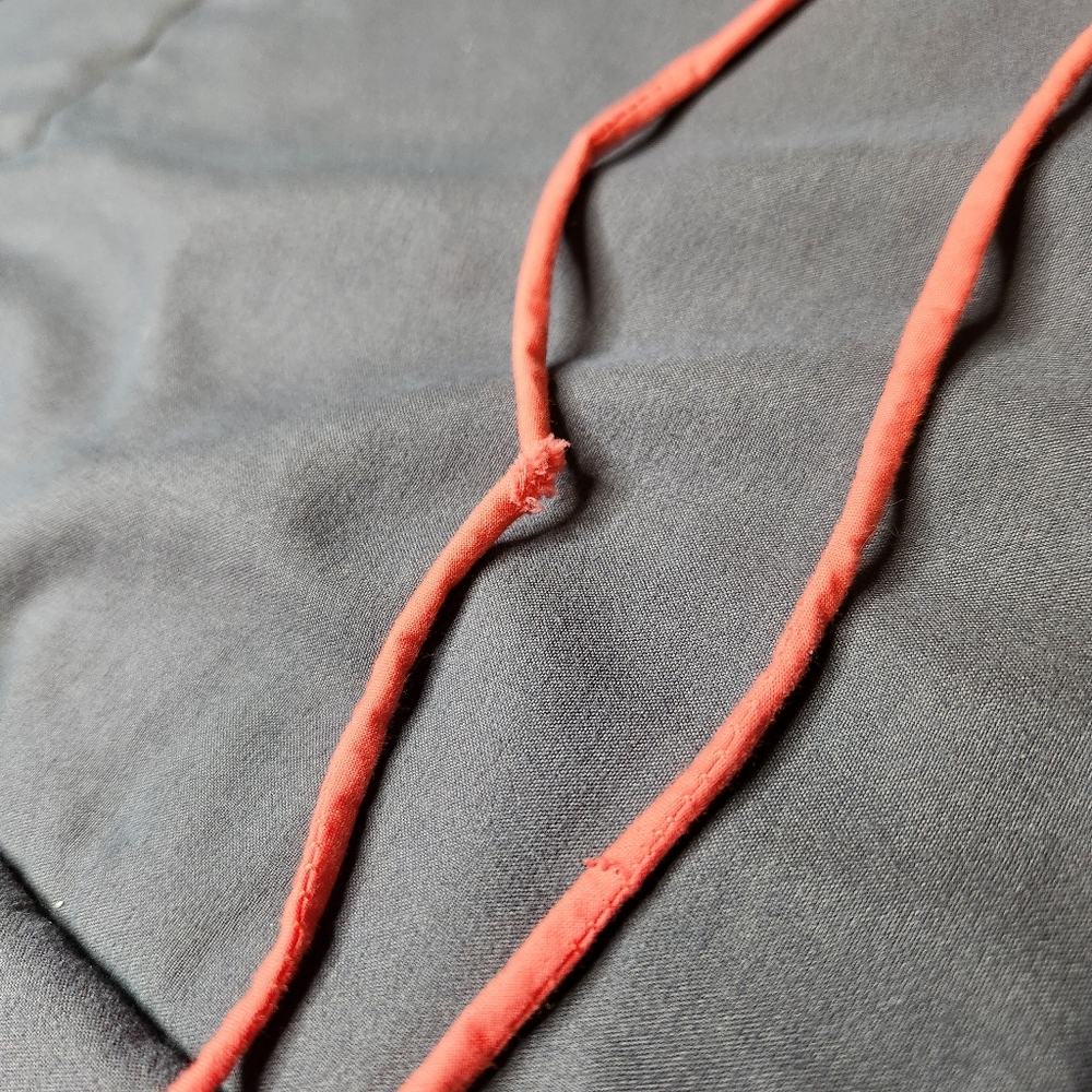Sim & Sam Spaghetti Strap Top - Picture 2 of 7